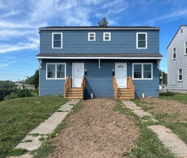 property at 728 S Leonard St