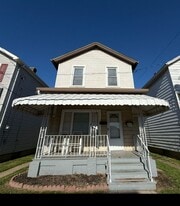 454 Park St in Rochester, PA - Building Photo