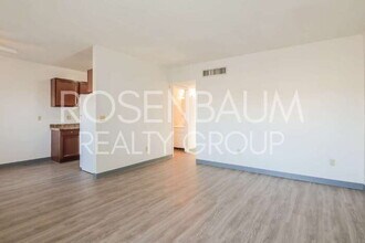 1518 E Hedrick Dr in Tucson, AZ - Foto de edificio - Building Photo