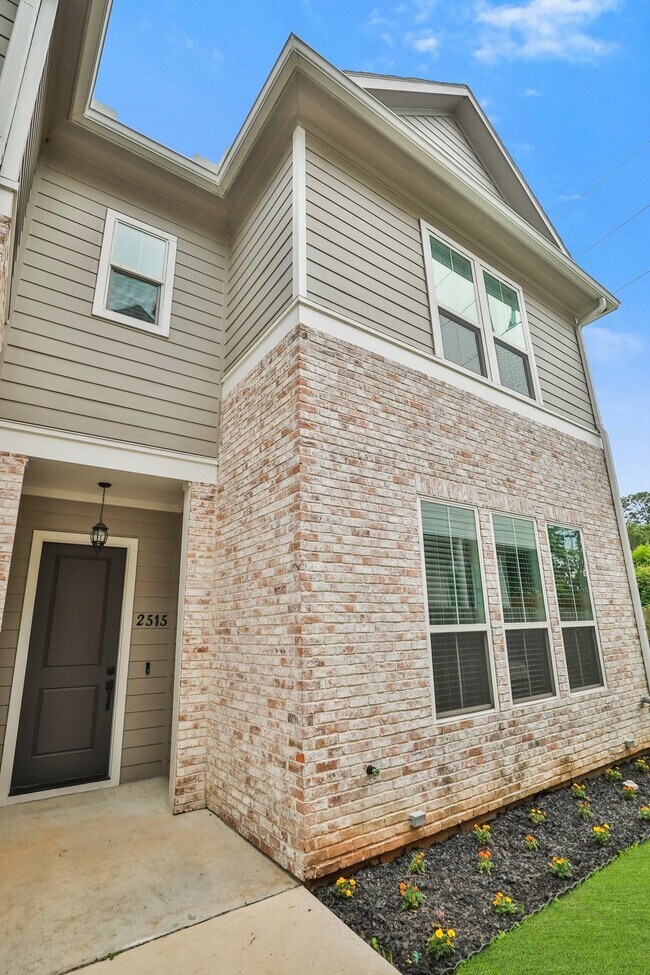2515 Judiway St in Houston, TX - Foto de edificio - Building Photo