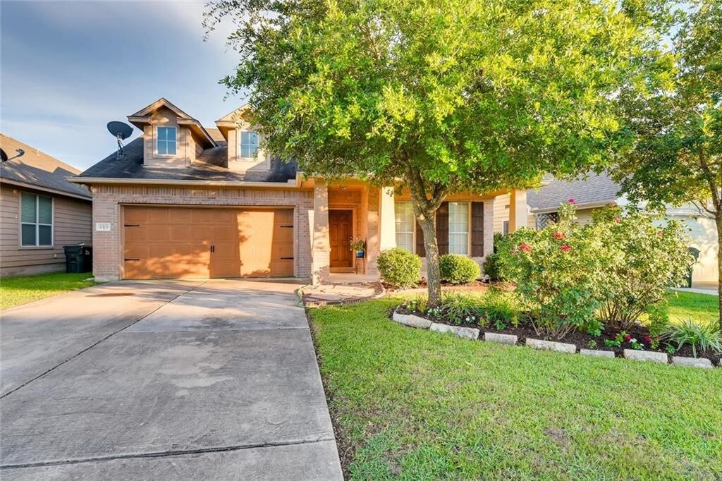 1180 Arbor Knot Dr in Kyle, TX - Building Photo