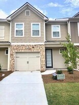 5272 Mill Way in Stone Mountain, GA - Building Photo