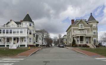 60-64 Eastern Promenade in Portland, ME - Building Photo - Building Photo