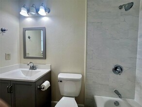 10670 Norton Dr in Houston, TX - Building Photo - Building Photo