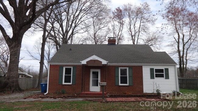 property at 960 Fairmont Ave