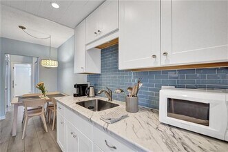 224 Hibiscus Ave in Lauderdale-by-the-Sea, FL - Building Photo - Building Photo