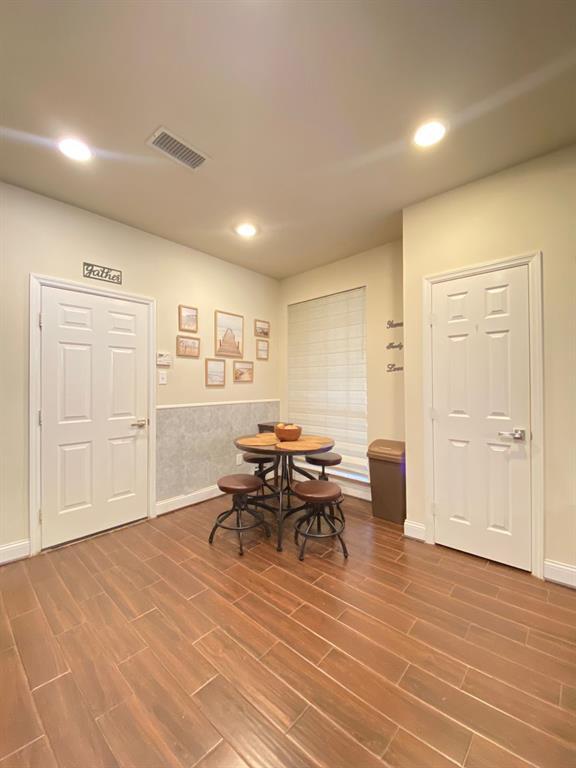 54 Alderon Woods Pl in The Woodlands, TX - Building Photo - Building Photo
