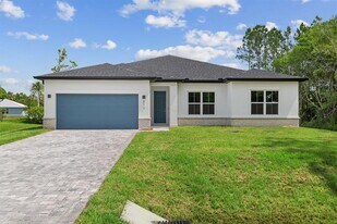 573 Joy Haven Dr in Sebastian, FL - Building Photo