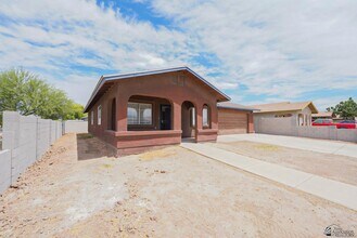 604 Yucca St in Somerton, AZ - Building Photo - Building Photo