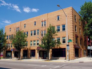 Laurel Commons in Madison, WI - Foto de edificio - Building Photo