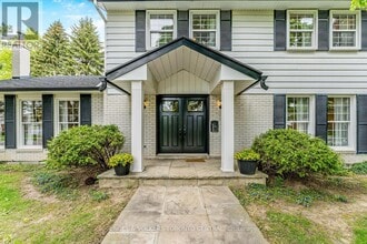 33 Avonwick Gate in Toronto, ON - Building Photo - Building Photo