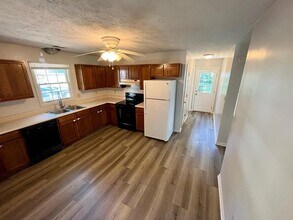 1086 Duncan Ave in Lexington, KY - Building Photo - Building Photo