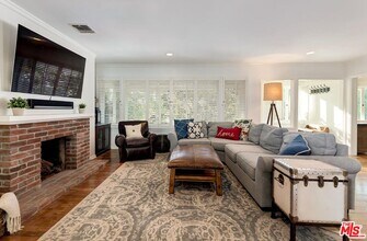 11244 Homedale St in Los Angeles, CA - Building Photo - Building Photo