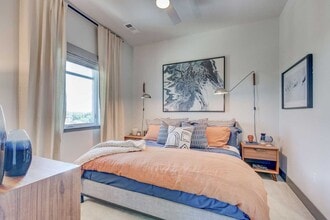 The Grant in Denver, CO - Building Photo - Building Photo