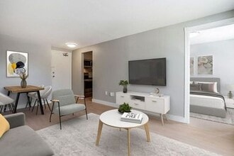 Wilson Manor in Toronto, ON - Building Photo - Building Photo