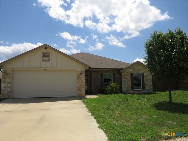 2604 Hector Dr