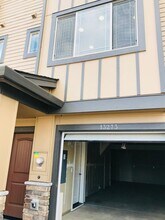 13273 SW 169th Ave in Beaverton, OR - Building Photo - Building Photo