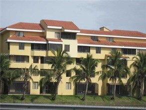 8255 SW 152nd Ave-Unit -E303 in Miami, FL - Building Photo - Building Photo