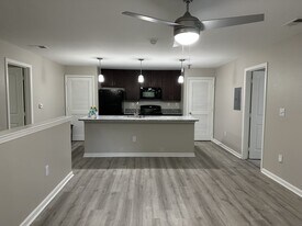 Forest at Fenwick in Johns Island, SC - Building Photo