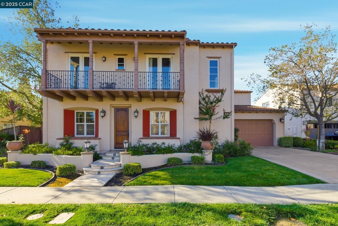 1041 S Wedgewood Rd in San Ramon, CA - Building Photo