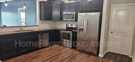 6323 Emerald Field Way in Indianapolis, IN - Building Photo - Building Photo