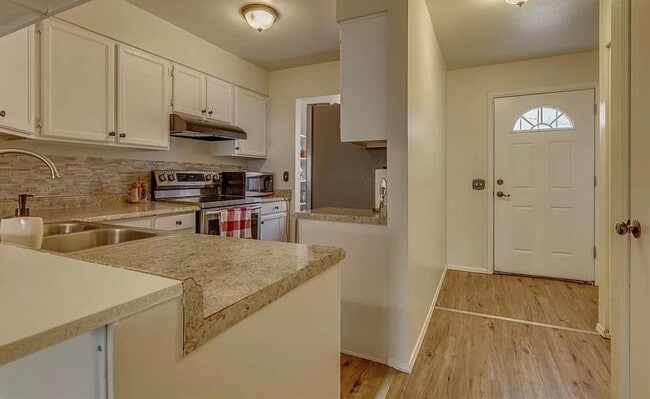 4173 Charleston Dr in Colorado Springs, CO - Building Photo - Building Photo