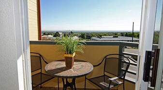 AML - Americana Lakewood Apartments