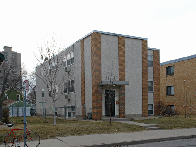 3109 Grand Ave S in Minneapolis, MN - Foto de edificio - Building Photo