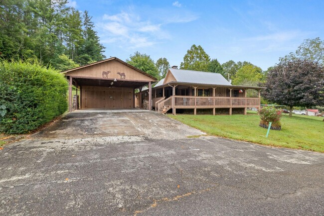 property at 456 Picklesimer Rd