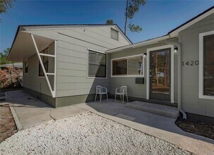 1420 Alhambra Way S in St. Petersburg, FL - Building Photo - Building Photo