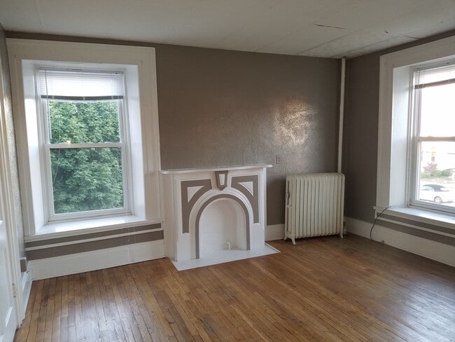 515 W Washington St, Unit 3 in Sandusky, OH - Building Photo - Building Photo