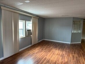 7304 Skyline Dr in Hudson, FL - Building Photo - Building Photo