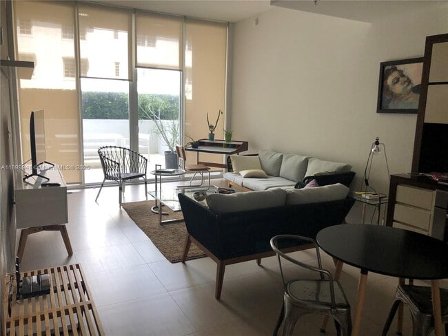 property at 2100 Park Ave