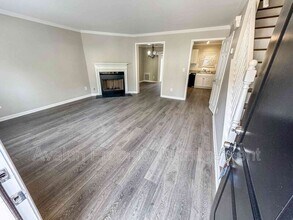 3575 Kennesaw Station Dr in Kennesaw, GA - Building Photo - Building Photo