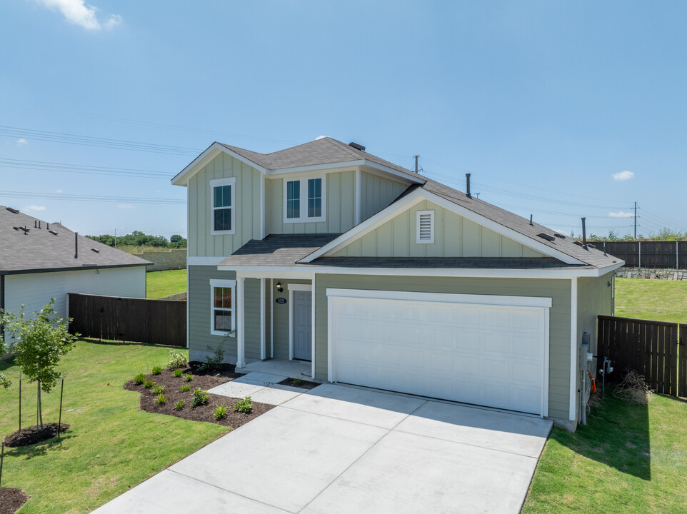 Cloverleaf in Austin, TX - Building Photo