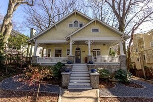 743 St Charles Ave NE in Atlanta, GA - Building Photo