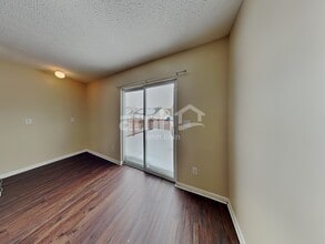 8588 Greylag Ct, Unit 16 in Blacklick, OH - Building Photo - Building Photo