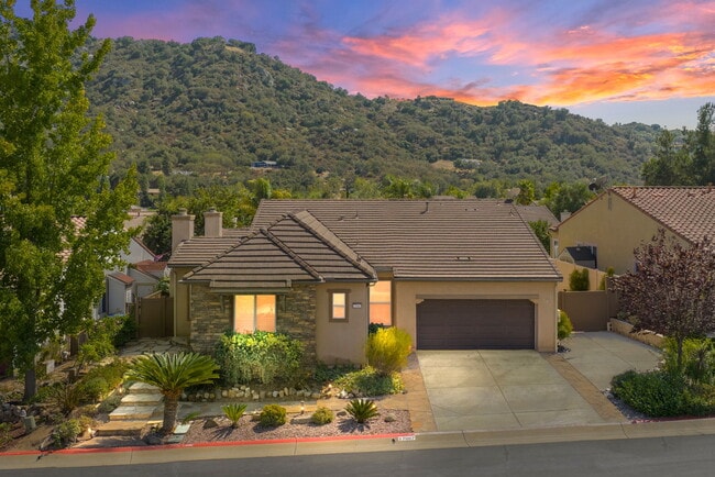 property at 27067 Sunningdale Way