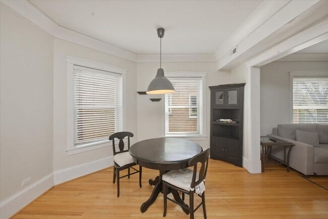 1849 W Greenleaf Ave in Chicago, IL - Foto de edificio - Building Photo