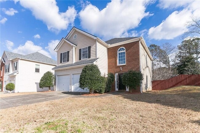 305 Foe Creek Dr in Roswell, GA - Building Photo - Building Photo
