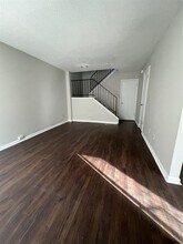 327 Beverly St in Hinesville, GA - Building Photo - Building Photo