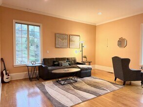 1280 Oak St in Ashland, OR - Building Photo - Building Photo