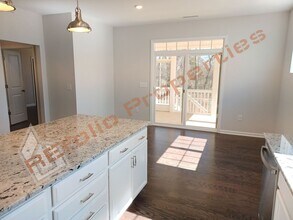 118 Attavar Way in Garner, NC - Building Photo - Building Photo