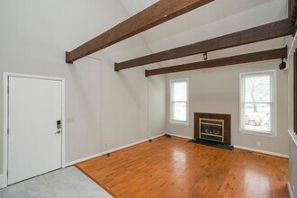 5419 Hickory Park Dr in Nashville, TN - Building Photo - Building Photo