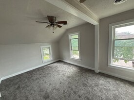 9 E Somo Ave in Tomahawk, WI - Building Photo