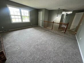 843 W Kansas St in Liberty, MO - Building Photo - Building Photo