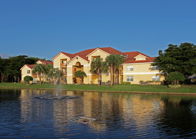 South Palm Place Condominium Homes