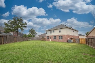 10107 Sand Tracks Ct in Houston, TX - Building Photo - Building Photo
