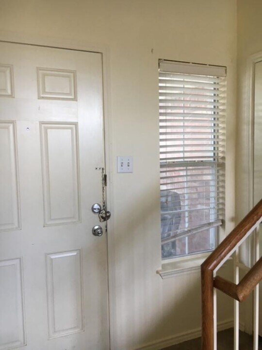 901 Sweet Leaf Ln in Pflugerville, TX - Building Photo