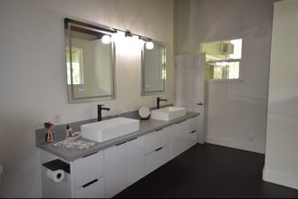 603 Pila Pl in Honolulu, HI - Building Photo - Building Photo